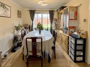 Dining Room- click for photo gallery